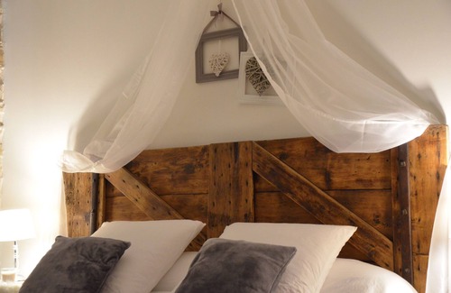 Bernis House | O2suites Scandinavian room with private Jacuzzi