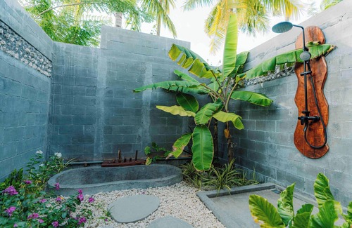 Kanifinolhu Island Resort | Oaga Art Resort - Greatest