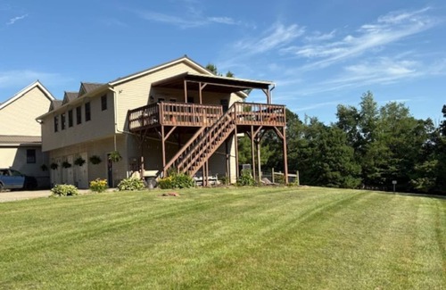 Dellroy House | Oak Haven Retreat