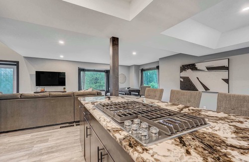 Woodmoor House | Oak Hills Estate! Luxe Forest Escape Near USAFA
