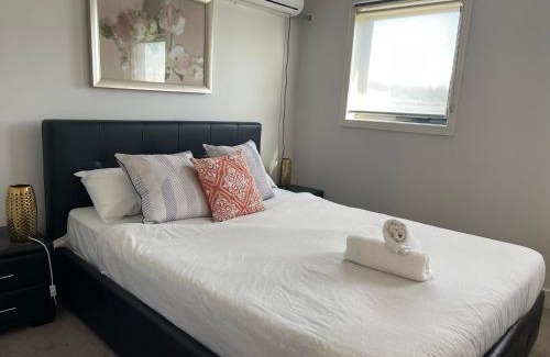 Oaklands Junction House | Oaklands Junction homes