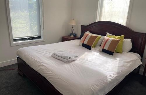 Oaklands Junction House | Oaklands Junction homes