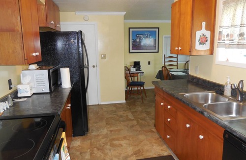 Oakridge House | Oakridge Orchard Oasis