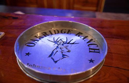 Johnson City House | Oakridge Ranch - Pool,Hot Tub, Pickleball Court, Whiskey & Wine Room