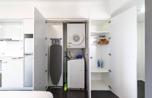 South Townsville Apartment | Oaks Townsville Hotel