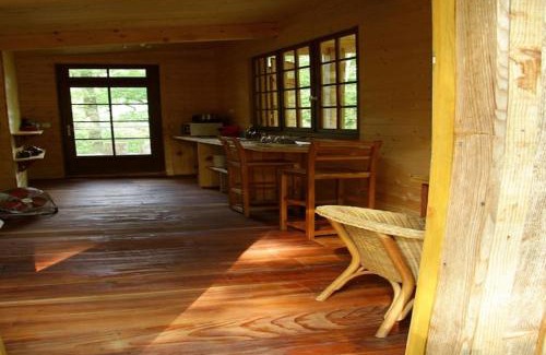 Gueyze House | Oakwood Hideaway Stay