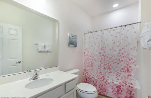 Loughman House | Oakwood Oasis