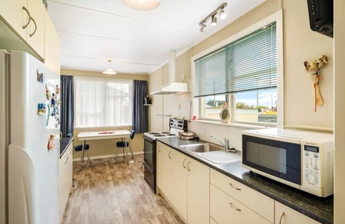 Oamaru House | Oamaru tourist holiday house