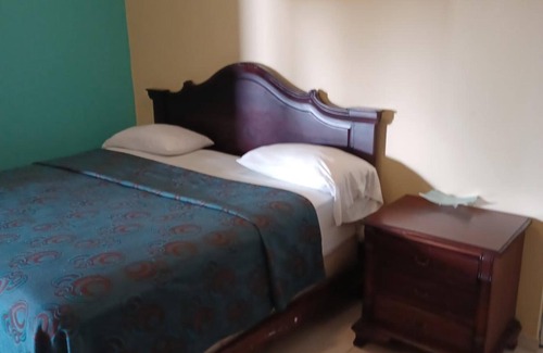 Munoz Hotel | Oasis Adult Resort