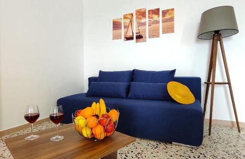 Perivolos Apartment | Oasis Apartments