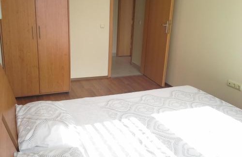 Avren Apartment | Oasis Beach Apartments Kamchia