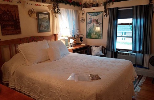 Springville Bed & Breakfast | Oasis Bed and Breakfast