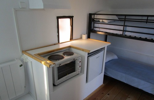 Rugat RV Rental | Oasis Country Park - Campground