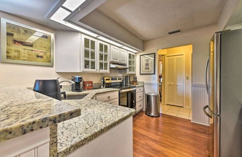 Palma Sola House | Oasis Garden Home near Ana Maria Island beaches and IMG Academy