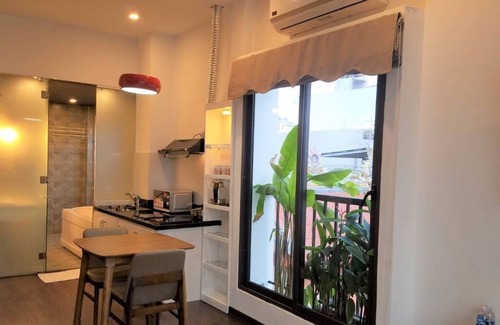 Son Tra Apartment | OASIS-NEAR SEA-BATH UP-BALCONY-STUDIO ROOM