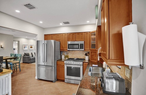 North Andrews Gardens House | Oasis of calm in Fort Lauderdale. Heated pool, close to beach & Wilton Manors