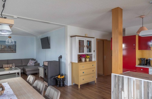 Feriendorf Frankenau Apartment | *Oasis of peace in the Kellerwald forest at the forest entrance. Garden with fence. WLAN free of charge.