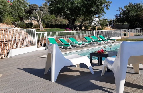 Monte Raposo Villa | Oasis of tranquility - Villa with secure pool and large garden