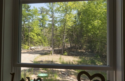 Cape Breton Island House | Oasis Retreat Right On Bras d'Or Lake With Private Beach and Kayaks