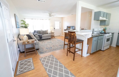 Long Beach House | Oasis Steps to Beach, Pet-Friendly, Walk Downtown