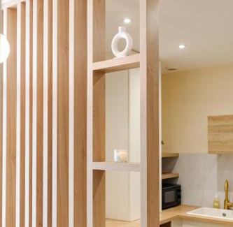Roanne Apartment | Oasis Tropicale - Appartement Cosy et Calme à 10 min de la Gare de Roanne