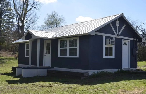 Story Cottage | Oauchita's Little Blue Cottagenn