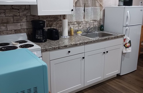 Reddick Apartment | Ocala-Reddick Studio Apartment on gated horse farm - Pets welcome