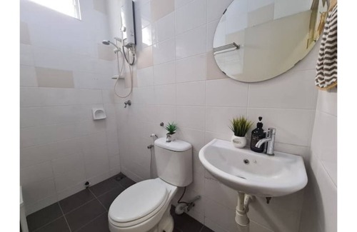 Tanjung Bungah House | Ocean 13 海洋拾叁 Shamrock Beach BigGroup 4 bedroom
