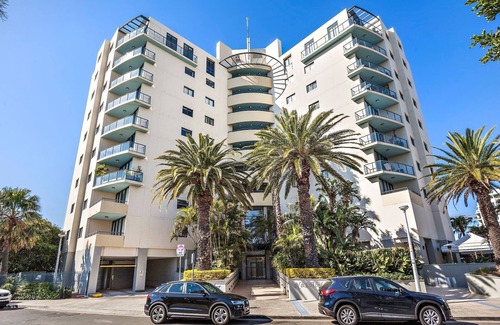 Sydney Apartment | Ocean View, Lift Access 510 Opposite North Cronulla Beach