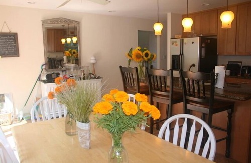 Ocean Beach House | Ocean Beach 5 Bedroom Spectacular Home centrally located.