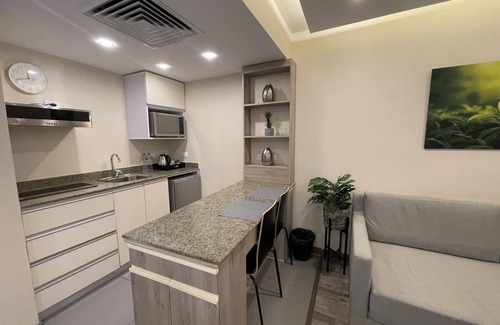 Heliopolis Apartment | Ocean Blue Studios