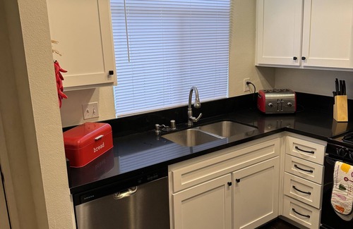Laguna Niguel Condo | Ocean Breeze A Beautiful Home Away From Home