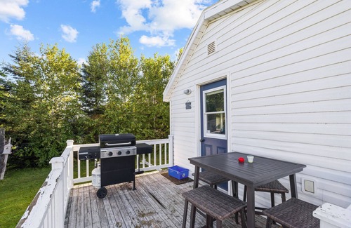 York Cottage | Ocean Breeze Cottage, Spacious 2 BRs, living room, full bathroom & a patio.