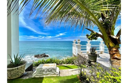 Tamanique Villa | Ocean Cliff Estate