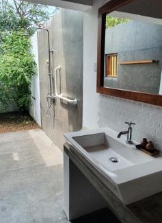 Gurupokuna House | Ocean Cottage