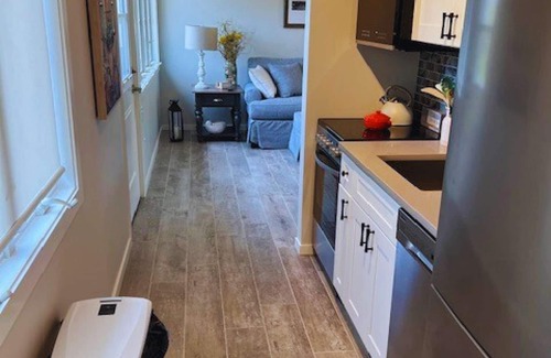 Napeague Apartment | Ocean Dwelling w/PKG+Balcony+WiFi+HeatedPool