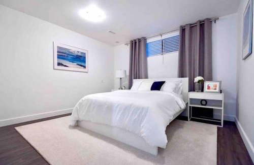 Juan de Fuca Electoral Area Apartment | OCEAN FRONT 2 BEDROOM SUITE with STUNNING VIEWS
