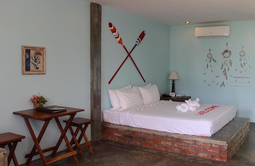 Ngwe Saung Other | Ocean Front Campgrounds