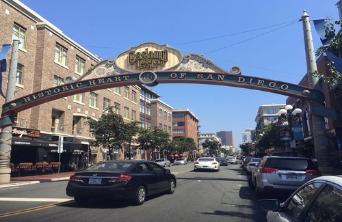 Ocean Beach Apartment | Ocean Front Dream Vacation