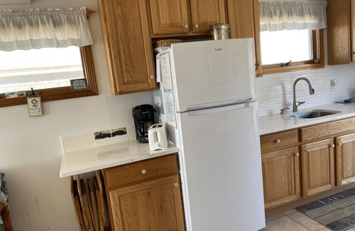 North Truro Cottage | Ocean Front, Private Beach, Freestanding Cottage, Awesome Views Of Cape Cod Bay