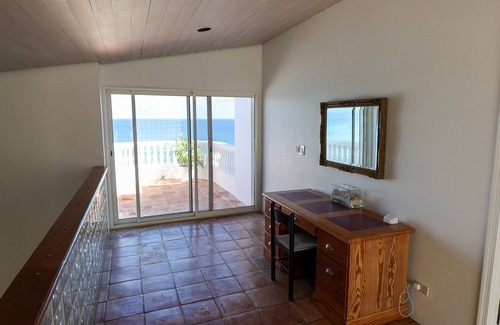 Island Harbour Villa | Ocean Front Secluded Villa, Pool/Jacuzzi, Tennis/Pickleball Court Stunning Views