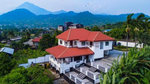 Limbe Villa | Ocean Front Villa, Ngeme