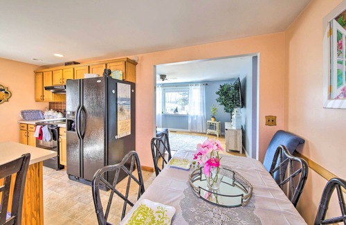 Bath House | Ocean Inlet Cottage w/Deck & Grill!