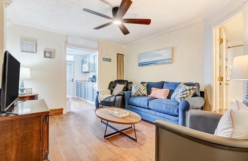 South Peninsula Historic District Apartment | Ocean Jewels Club #312