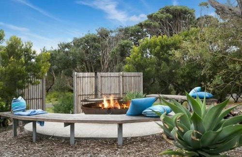 St. Andrews Beach House | Ocean Luxe Retreat Pool Tennis Court Beachside