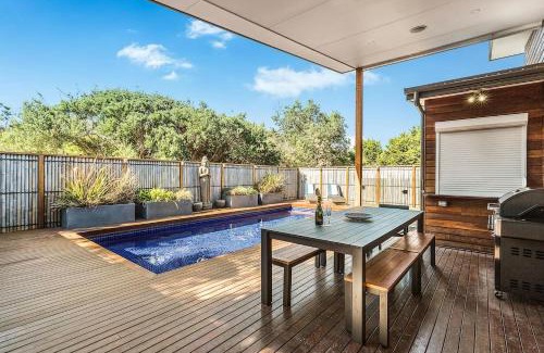 St. Andrews Beach House | Ocean Luxe Retreat Pool Tennis Court Beachside