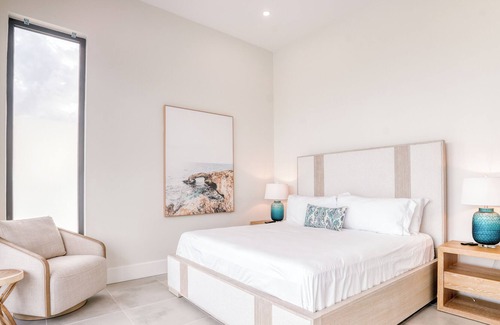 Rokers Point House | Ocean Oasis Villa - Luxury Villa + Full Concierge!