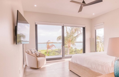 Rokers Point House | Ocean Oasis Villa - Luxury Villa + Full Concierge!