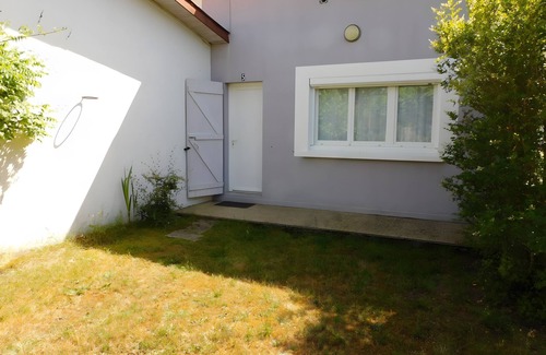 Lesperon House | 'Océan Ouest - Domaine Des Landes' with Shared Pool and Private Terrace, Shared Garden