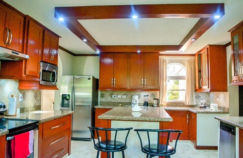 Porters Villa | Ocean Pearl Villa - Upscale vacation villa rental